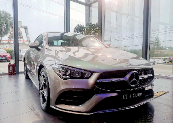 个性设计 动感体验 全新梅赛德斯-奔驰GLA SUV/CLA四门轿跑车上市